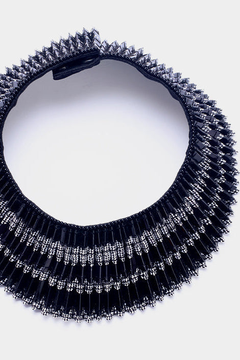 PLEATED COLLAR ZEBRA